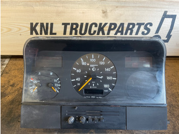 Cabine et intérieur MERCEDES-BENZ