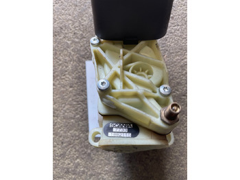 Cabine et intérieur pour Camion SCANIA PARKING BRAKE 1882115: photos 2