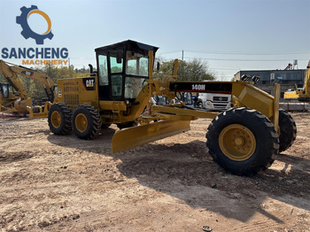 Niveleuse CATERPILLAR 140H