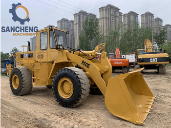Chargeuse sur pneus CATERPILLAR 950E