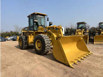 Chargeuse sur pneus CATERPILLAR 950G