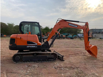 Pelle DOOSAN DX55 excavator: photos 4