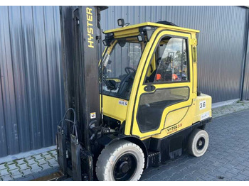 Chariot élévateur à gaz HYSTER