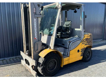 Chariot élévateur diesel JUNGHEINRICH DFG