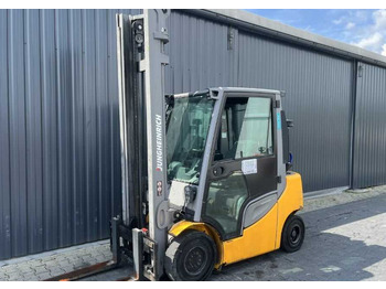 Chariot élévateur à gaz JUNGHEINRICH TFG 425