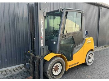Chariot élévateur à gaz JUNGHEINRICH TFG