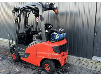 Chariot élévateur à gaz Linde H20T-01: photos 3 Chariot élévateur à gaz Linde H20T-01: photos 3