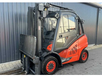 Chariot élévateur à gaz LINDE H40