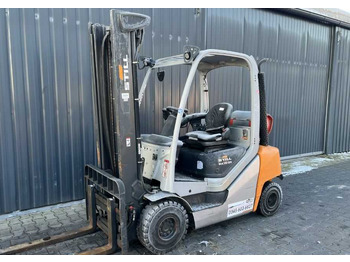 Chariot élévateur à gaz STILL RX70