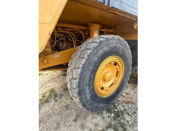 Tombereau Caterpillar 769D: photos 3 Tombereau Caterpillar 769D: photos 3