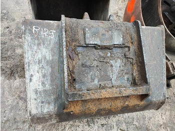 Godet pour pelle MECALAC