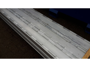 Rampe de chargement neuf Aluminium rijplanken: photos 3