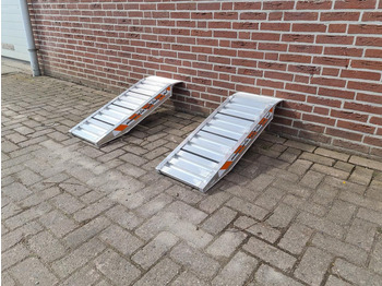 Rampe de chargement neuf Container oprit: photos 2