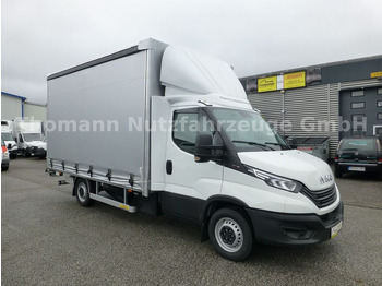 Véhicule utilitaire plateau baché IVECO Daily 35s18