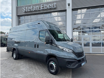 Fourgon utilitaire IVECO Daily 70c21