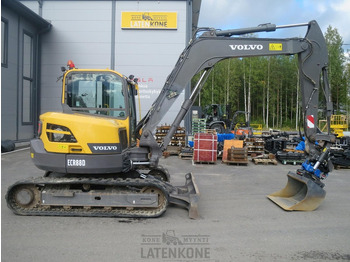 Pelle sur chenille VOLVO ECR88D