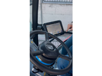 Système de navigation pour Machine agricole DOKEN AF305 ? Profesjonalna Nawigacja Rolnicza RTK 2,5 cm: photos 2
