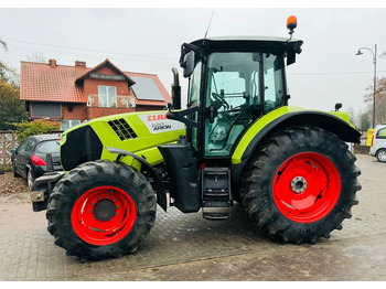 Tracteur agricole Claas Arion 620: photos 3
