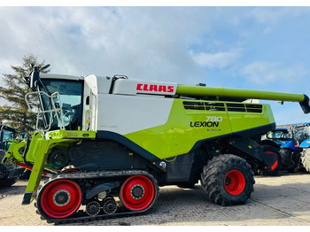 Moissonneuse-batteuse CLAAS Lexion 780