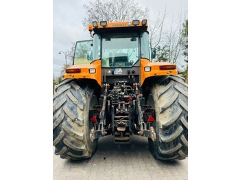 Tracteur agricole Renault Atles 935 RZ: photos 3