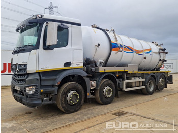 Camion citerne MERCEDES-BENZ Arocs 3240