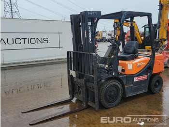 Chariot élévateur DOOSAN