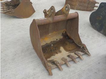 Godet 36" Digging Bucket to suit Case Backhoe: photos 1