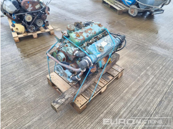 Moteur 4 Cylinder Engine: photos 1