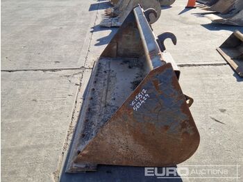 Godet 90" Loading Bucket to suit Telehandler: photos 2 Godet 90" Loading Bucket to suit Telehandler: photos 2