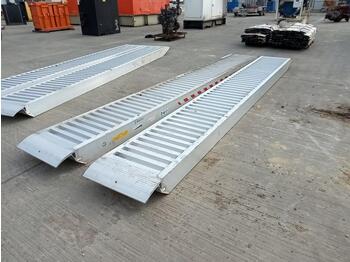 Accessoire Unused 16' Aluminium Loading Ramps: photos 1