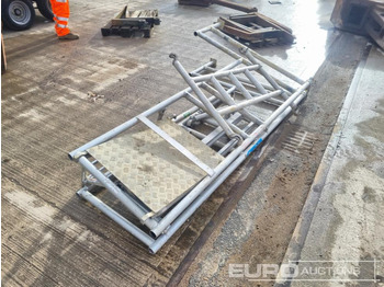 Matériel de chantier Aluminium Access Platorm: photos 1