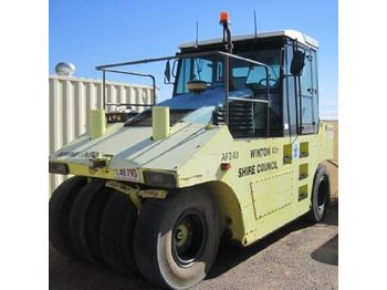 Compacteur à pneus Ammann AP 240: photos 1