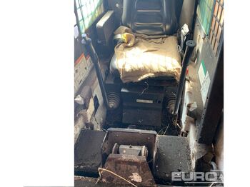 Mini chargeuse Bobcat 453: photos 3 Mini chargeuse Bobcat 453: photos 3
