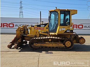 Bulldozer CAT D4G: photos 2 Bulldozer CAT D4G: photos 2
