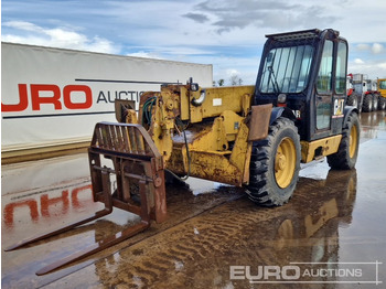Chariot télescopique CATERPILLAR TH