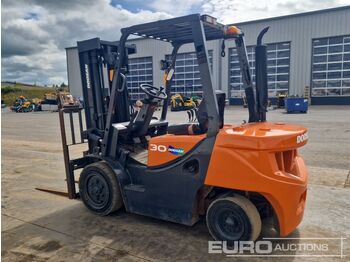 Chariot élévateur Doosan D30GR: photos 3