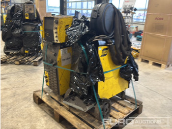 Équipement de garage ESAB Mig Welder (2 of): photos 5 Équipement de garage ESAB Mig Welder (2 of): photos 5