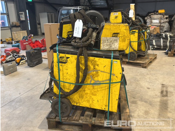 Équipement de garage ESAB Mig Welder (2 of): photos 2 Équipement de garage ESAB Mig Welder (2 of): photos 2