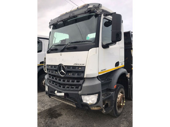 Camion benne MERCEDES-BENZ Actros 3240