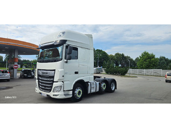 Tracteur routier DAF XF 105 460