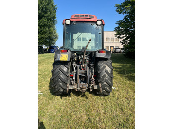 Tracteur agricole Trattore usato New Holland TNF90: photos 3