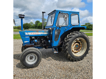 Tracteur agricole FORD