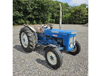 Tracteur agricole FORDSON