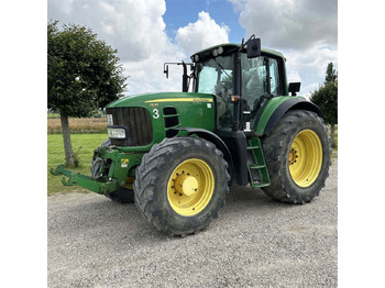 Tracteur agricole JOHN DEERE 7530