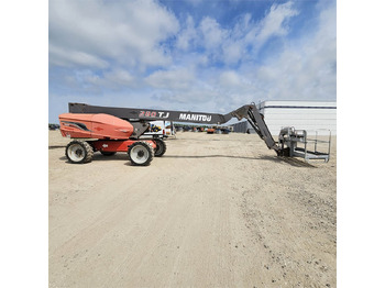 Nacelle télescopique MANITOU