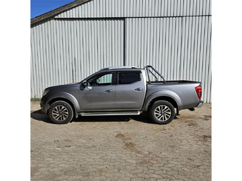 Pick-up Nissan Navara: photos 2