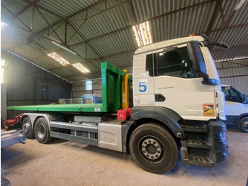 Camion ampliroll MAN TGS 26.440