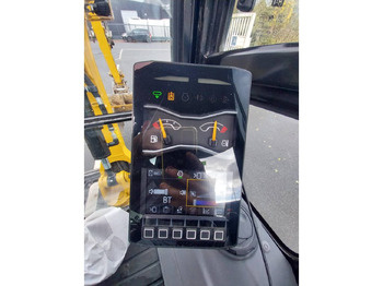 Pelle sur chenille CAT 302: photos 5 Pelle sur chenille CAT 302: photos 5