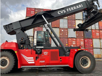 Reach stacker