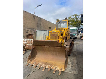 Bulldozer CATERPILLAR